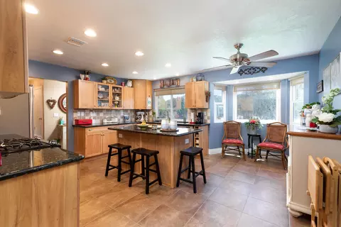 6011 Valley Sage Rd, Acton, CA 93510 photo 7