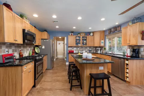 6011 Valley Sage Rd, Acton, CA 93510 photo 8