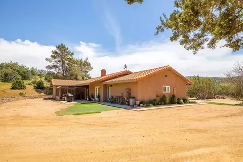 6011 Valley Sage Rd, Acton, CA 93510 photo 2