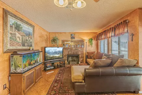 43949 Broadwater Ave, Lancaster, CA 93535 photo 15