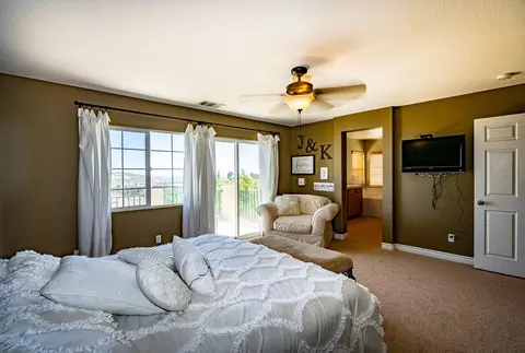 2225 Candytuft Ln, Palmdale, CA 93551 photo 17