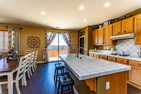 2225 Candytuft Ln, Palmdale, CA 93551 photo 10