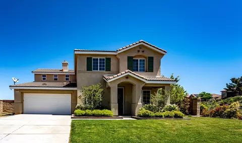 2225 Candytuft Ln, Palmdale, CA 93551 photo 1