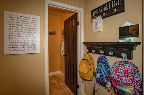 2225 Candytuft Ln, Palmdale, CA 93551 photo 12