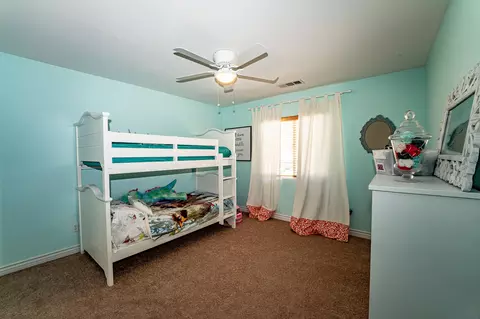 2225 Candytuft Ln, Palmdale, CA 93551 photo 21
