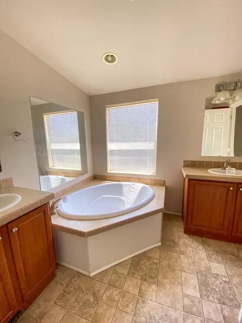 44707 W 16th St, Lancaster, CA 93534 photo 8