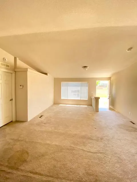 44707 W 16th St, Lancaster, CA 93534 photo 5