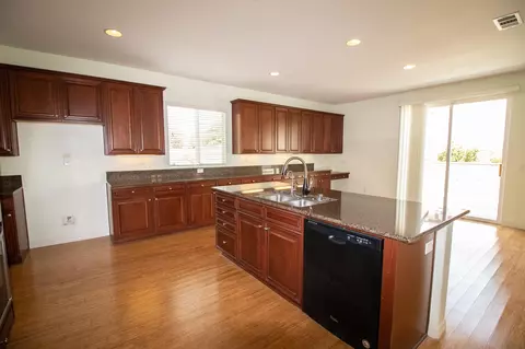 1458 Wild Olive Rd, Tehachapi, CA 93561 photo 6