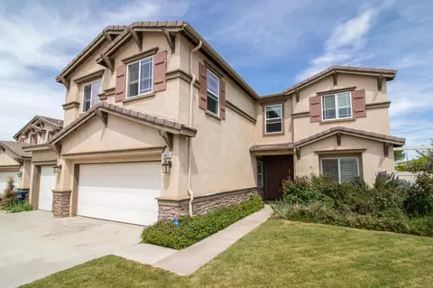 1458 Wild Olive Rd, Tehachapi, CA 93561 photo 2