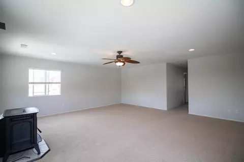 1458 Wild Olive Rd, Tehachapi, CA 93561 photo 16