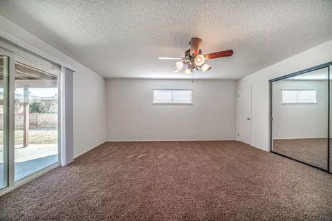 1124 E Ave J 10, Lancaster, CA 93535 photo 38