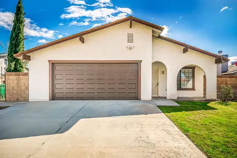 1124 E Ave J 10, Lancaster, CA 93535 photo 2