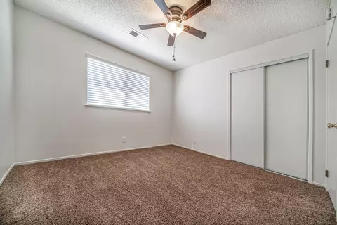 1124 E Ave J 10, Lancaster, CA 93535 photo 20