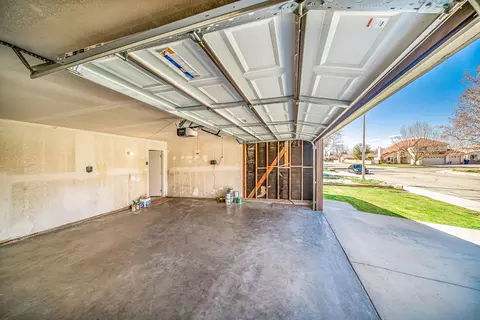 1124 E Ave J 10, Lancaster, CA 93535 photo 45
