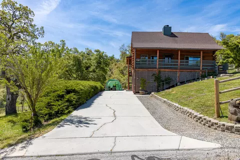 24180 Woodbine Ct, Tehachapi, CA 93561 photo 39