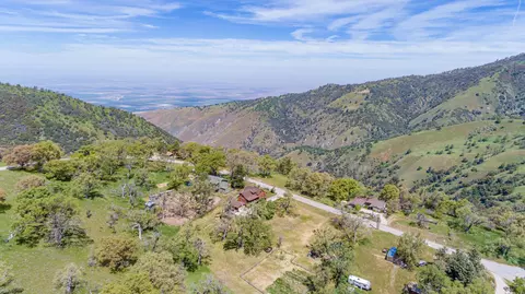 24180 Woodbine Ct, Tehachapi, CA 93561 photo 61