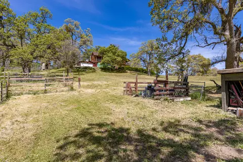 24180 Woodbine Ct, Tehachapi, CA 93561 photo 50
