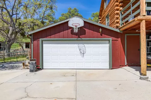 24180 Woodbine Ct, Tehachapi, CA 93561 photo 43