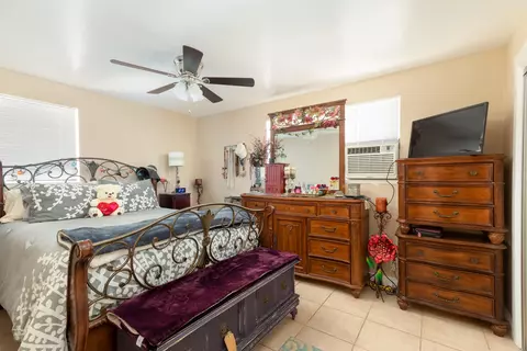 45327 Kingtree Ave, Lancaster, CA 93534 photo 5