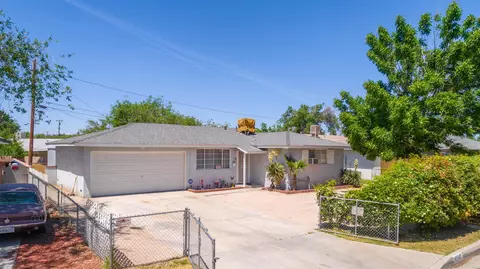 45327 Kingtree Ave, Lancaster, CA 93534 photo 1