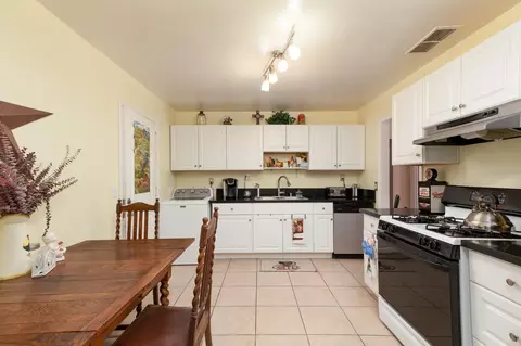 45327 Kingtree Ave, Lancaster, CA 93534 photo 10