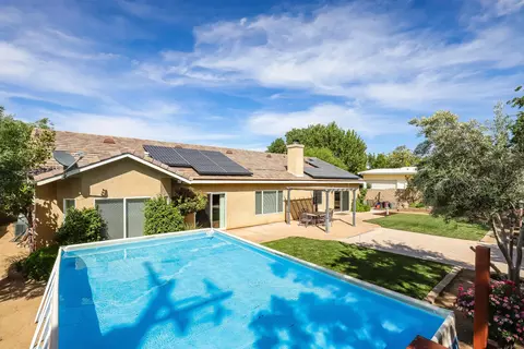 42165 Silverpuffs Dr, Lancaster, CA 93536 photo 35