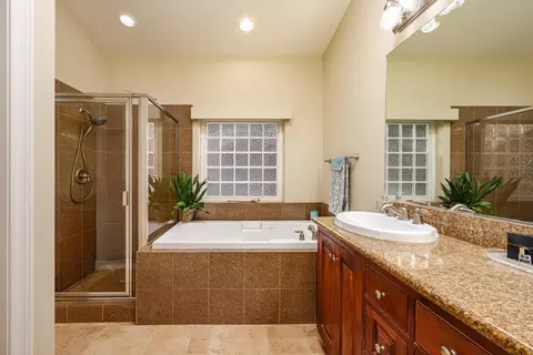 42165 Silverpuffs Dr, Lancaster, CA 93536 photo 23