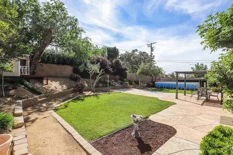 42165 Silverpuffs Dr, Lancaster, CA 93536 photo 30