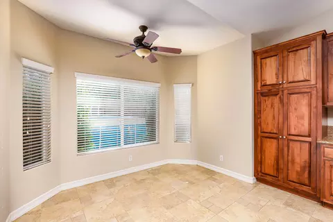 42165 Silverpuffs Dr, Lancaster, CA 93536 photo 15