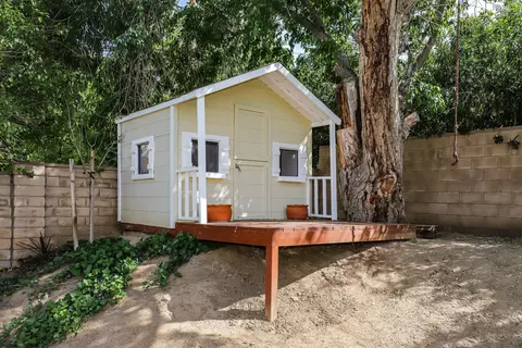 42165 Silverpuffs Dr, Lancaster, CA 93536 photo 31
