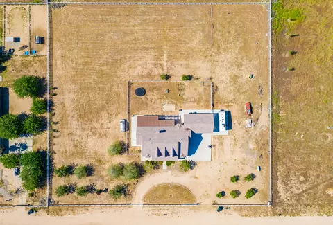 8827 W Avenue D2, Lancaster, CA 93536 photo 34