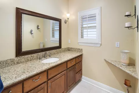8827 W Avenue D2, Lancaster, CA 93536 photo 19
