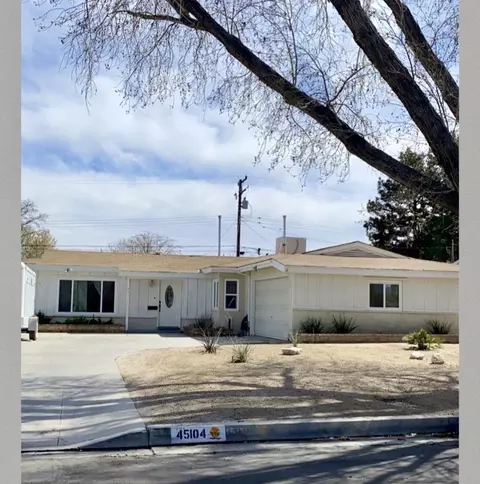 45104 Lorimer Ave, Lancaster, CA 93534 photo 1