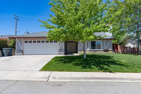 1361 Tanglewood Dr, Tehachapi, CA 93561 photo 1