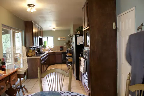 17895 St Moritz Dr, Tehachapi, CA 93561 photo 11
