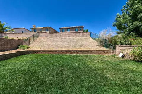 37407 Hazelnut Pl, Palmdale, CA 93551 photo 39