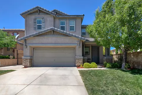 37407 Hazelnut Pl, Palmdale, CA 93551 photo 1