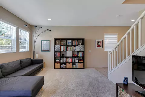 37407 Hazelnut Pl, Palmdale, CA 93551 photo 8