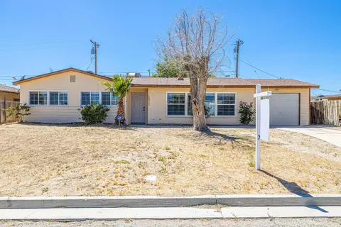 15917 Lee St, Mojave, CA 93501 photo 1