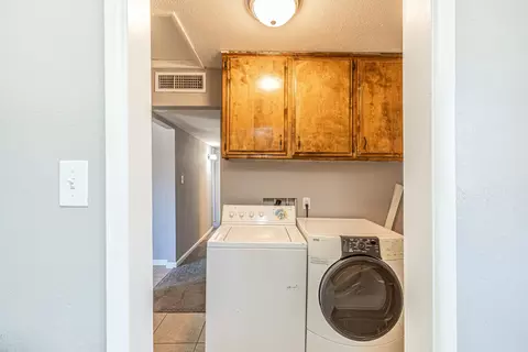 15917 Lee St, Mojave, CA 93501 photo 10