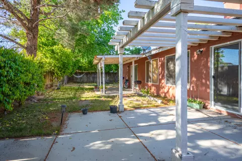 36753 Caldron St, Palmdale, CA 93552 photo 18