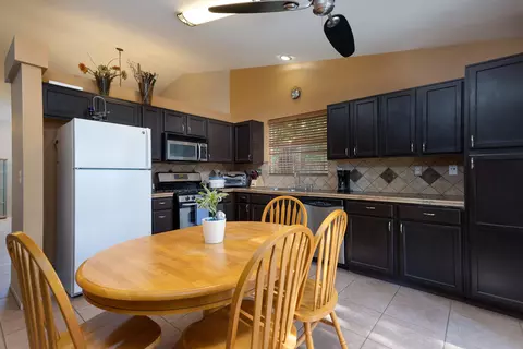 36753 Caldron St, Palmdale, CA 93552 photo 5