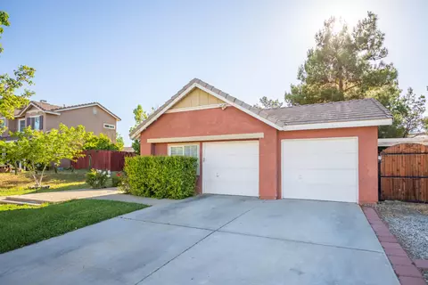 36753 Caldron St, Palmdale, CA 93552 photo 3