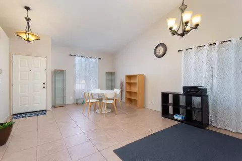 36753 Caldron St, Palmdale, CA 93552 photo 11