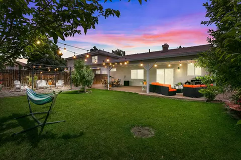 45751 Berkshire St, Lancaster, CA 93534 photo 17
