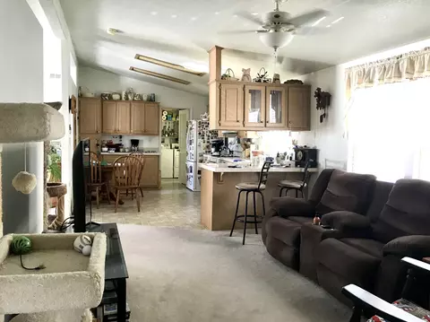 1501 Avenue I E #SPC 130, Lancaster, CA 93535 photo 8