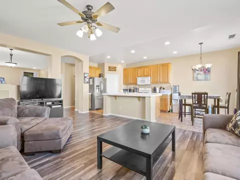 45738 Coventry St, Lancaster, CA 93534 photo 13