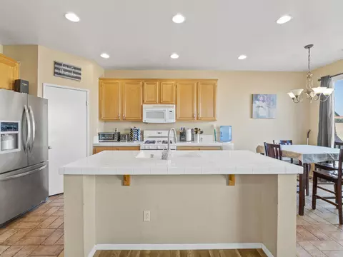 45738 Coventry St, Lancaster, CA 93534 photo 16