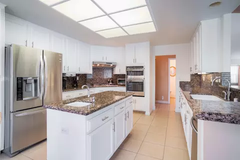 4019 Dee Dee Ct, Lancaster, CA 93536 photo 6