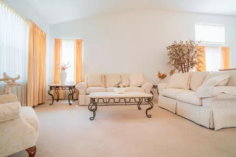 4019 Dee Dee Ct, Lancaster, CA 93536 photo 3